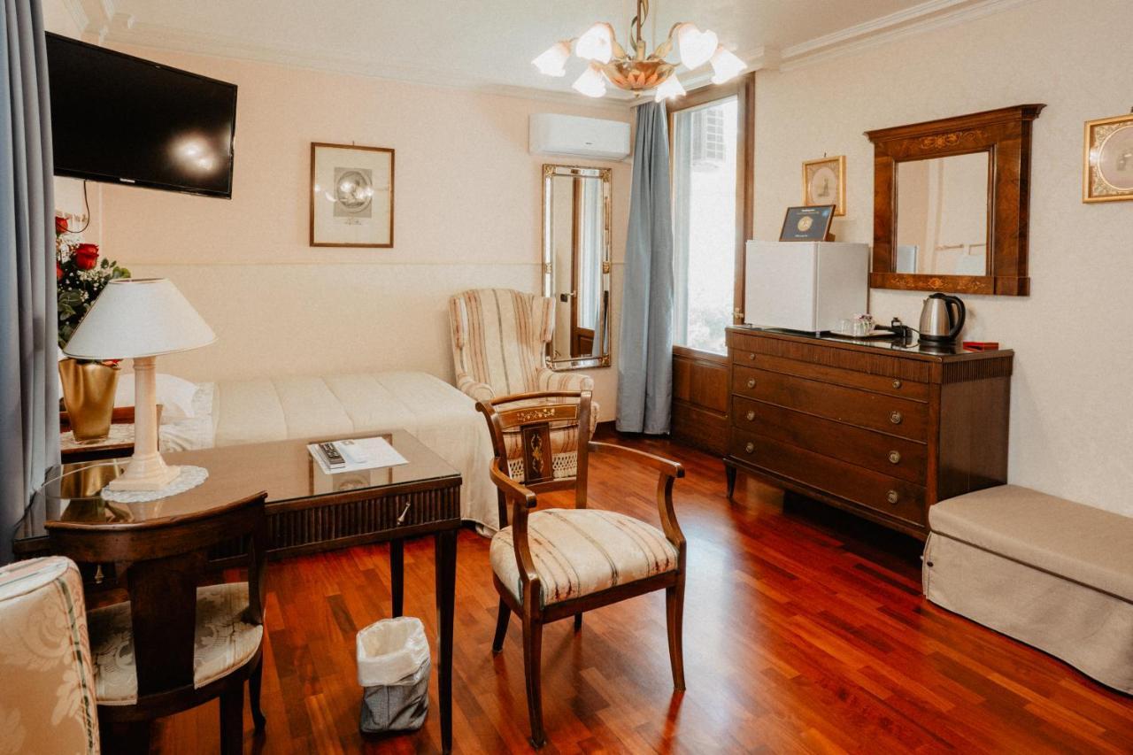 Villa Luigi XVI Taranto Eksteriør bilde